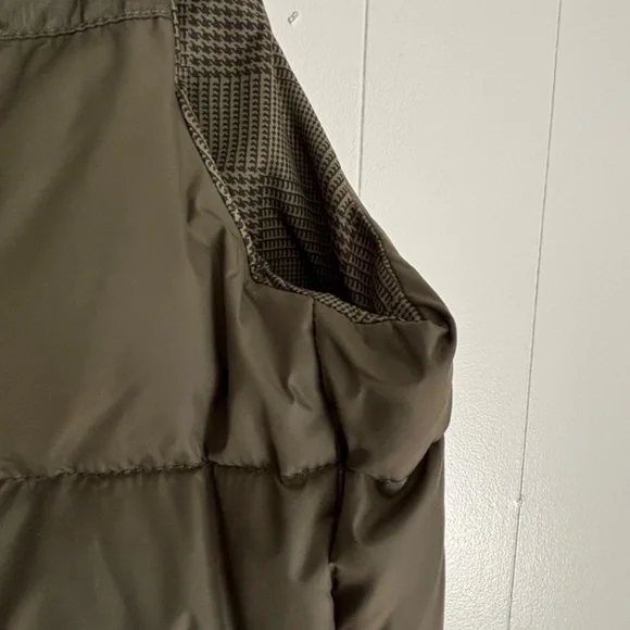 Reversible Gotcha Glacier Men’s down and feather filled winter vest size LG - Picture 8 of 16